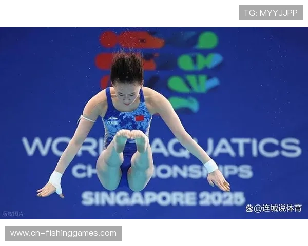 女子10米台半决赛陈芋汐断层领先，卢为谢佩铃紧随